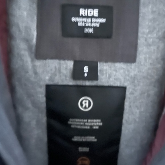 Ride Men’s Snowboard Jacket - Picture 4 of 5